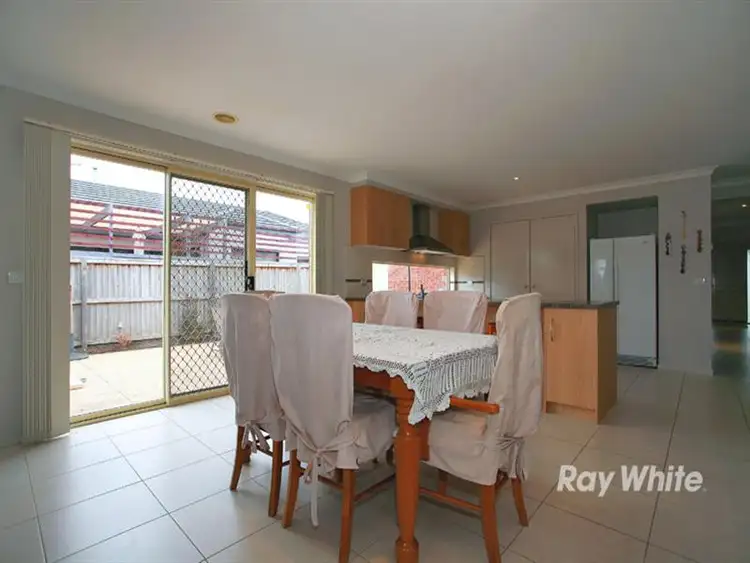 Fifth view of Homely house listing, 61 Pepperbush Cct, Cranbourne VIC