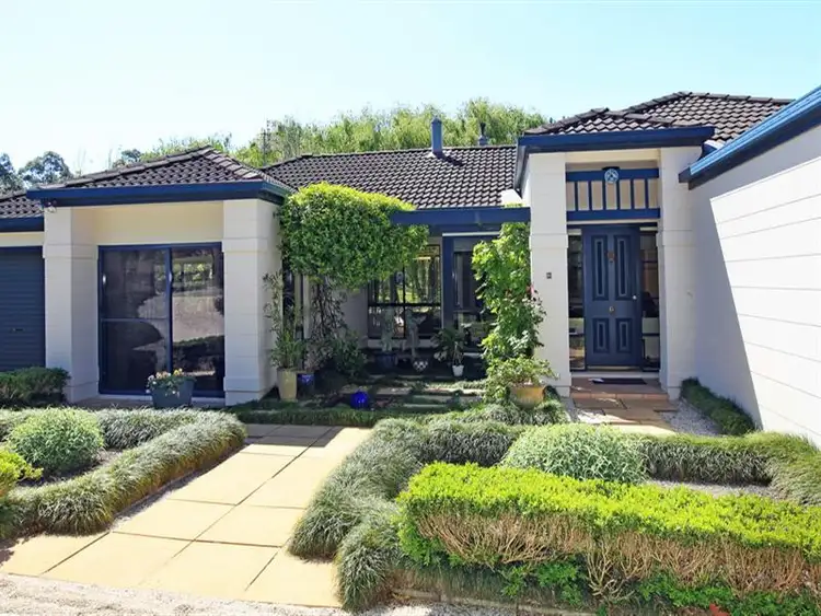 2 Thomas Close, Berry NSW 2535