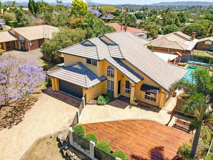 9 Vincent Pl, Sinnamon Park QLD