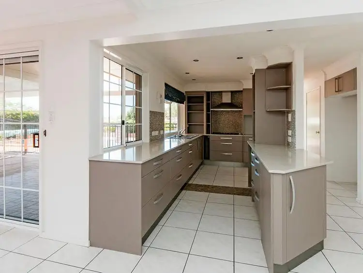 Fifth view of Homely house listing, 9 Vincent Pl, Sinnamon Park QLD