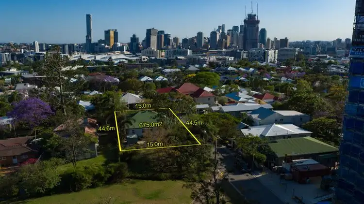 15 Bellevue Street, Highgate Hill QLD 4101