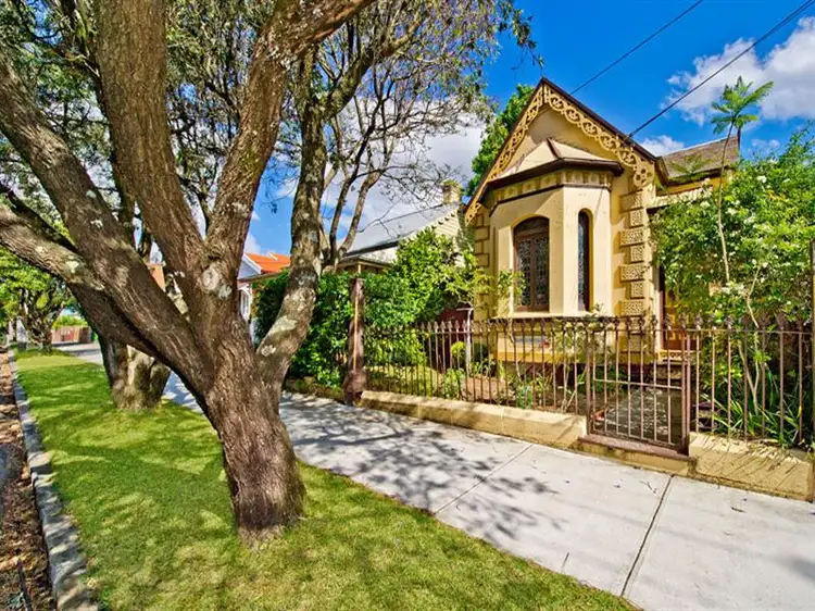 110 Park Ave, Ashfield NSW