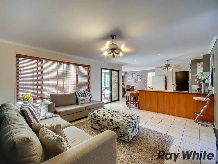 Fifth view of Homely house listing, 5 Jones Pl, Arana Hills QLD