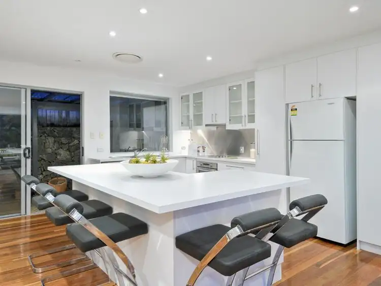 Sixth view of Homely house listing, 35 Picasso St, Carina QLD