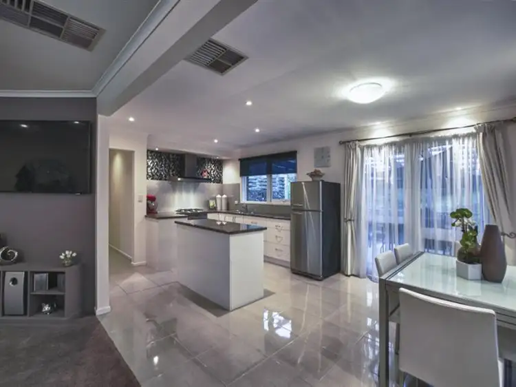 Fourth view of Homely house listing, 8 Elgata Ct, Diamond Creek VIC