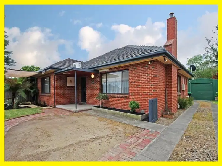 73 Bondi Rd, Bonbeach VIC