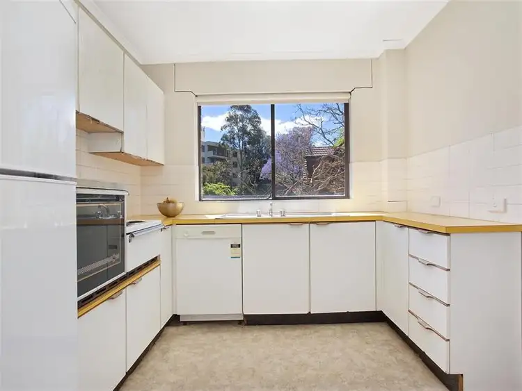 Second view of Homely apartment listing, 31/5 Hume St, Wollstonecraft NSW