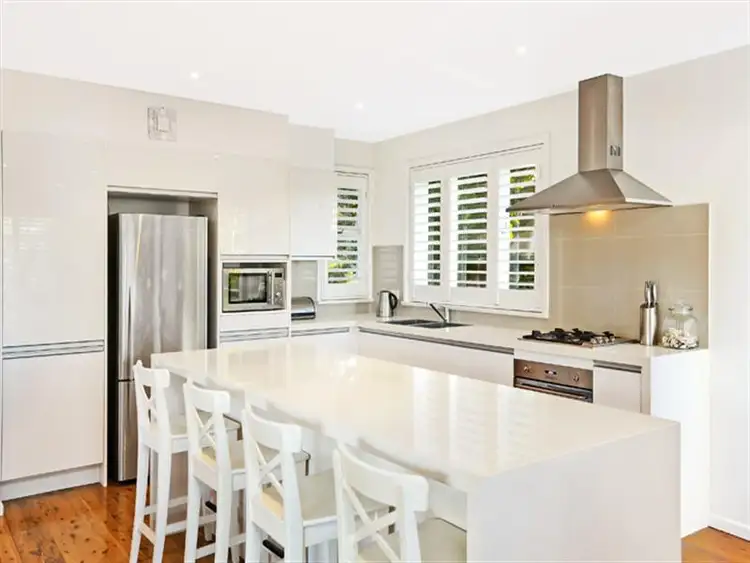 140 Oliver St, Curl Curl NSW