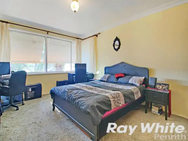 Sixth view of Homely house listing, 32 Westmont Dr, South Penrith NSW