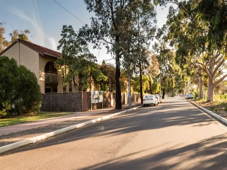 2/17 Aroha Tce, Black Forest SA