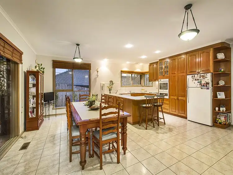 Fifth view of Homely house listing, 11 Handscombe Ct, Croydon Hills VIC