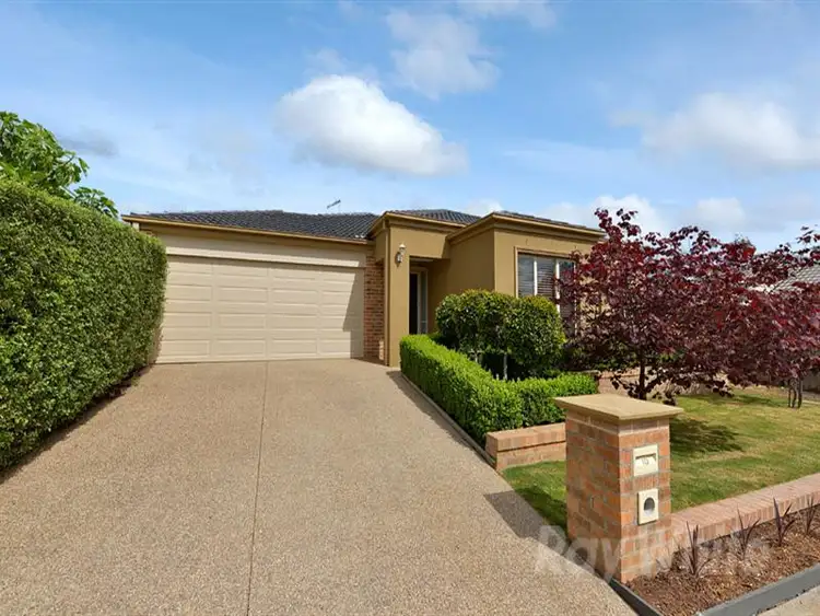 18 Mountain Ash Ct, Upper Ferntree Gully VIC