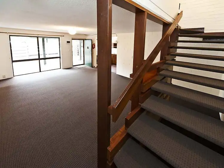 2/13 Merope Cl, Rockingham WA