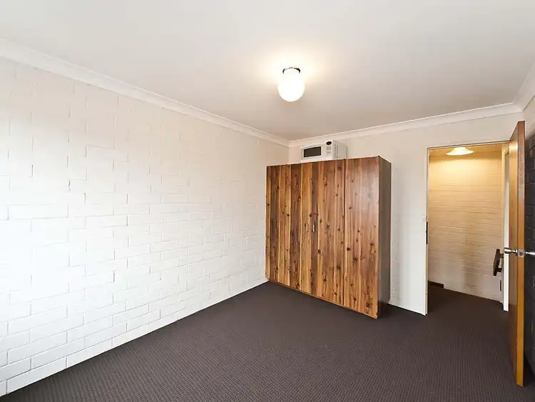 Sixth view of Homely house listing, 2/13 Merope Cl, Rockingham WA