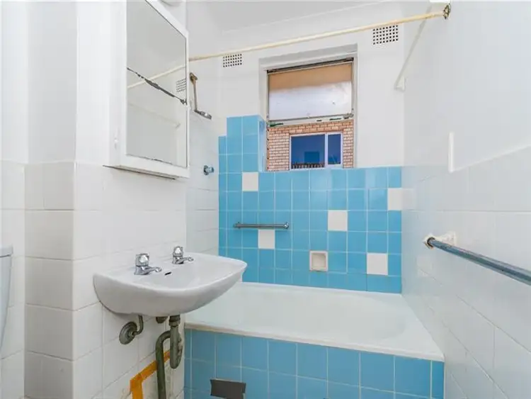 Fifth view of Homely apartment listing, 5/6 Evans Ave, Eastlakes NSW