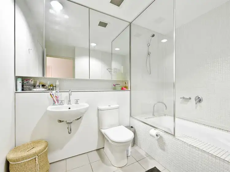 Fifth view of Homely apartment listing, 308/38 Skyring Terrace, Teneriffe QLD 4005