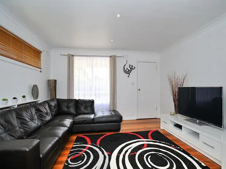 Fourth view of Homely unit listing, 1/99 Scoresby Rd, Bayswater VIC