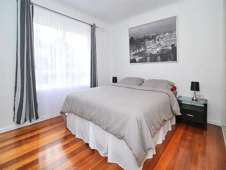 Fifth view of Homely unit listing, 1/99 Scoresby Rd, Bayswater VIC