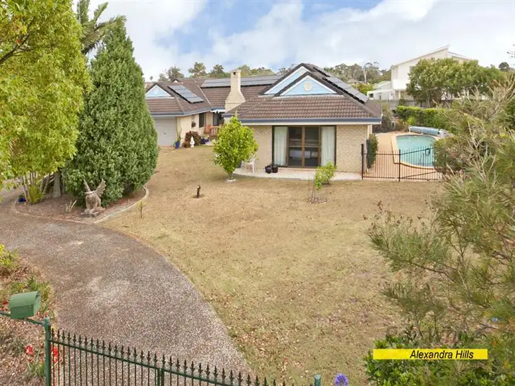 Second view of Homely house listing, 9 Burbank Rd, Birkdale QLD