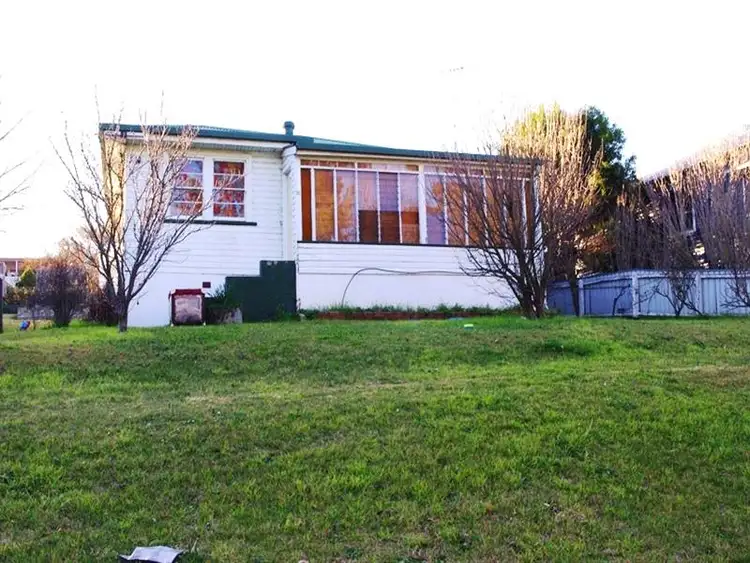 10 Queens Tce, Inverell NSW