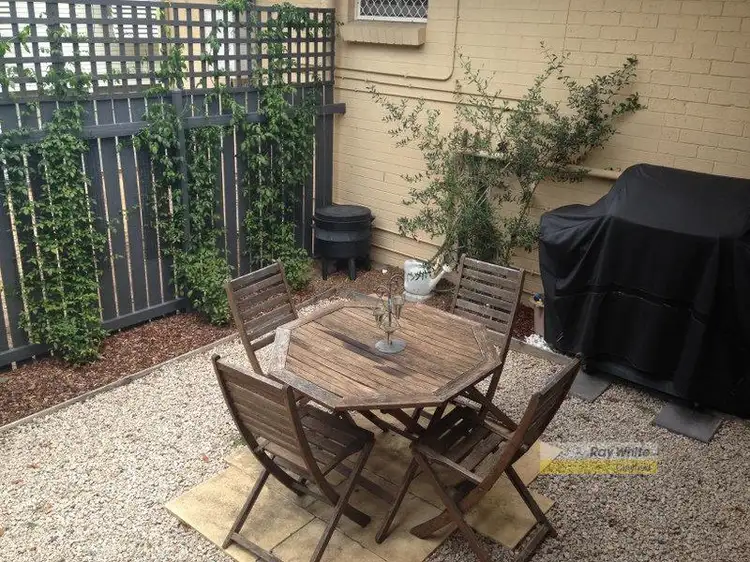 2/23 Eliza Lane, Wavell Heights QLD