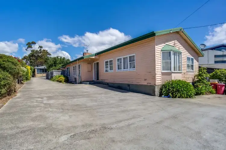 1 and 2/2B Carr Street, Kings Meadows TAS 7249