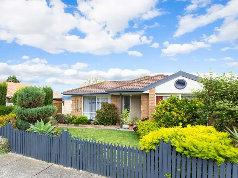 Main view of Homely house listing, 6 PINNACLE Way, Hampton Park VIC 3976