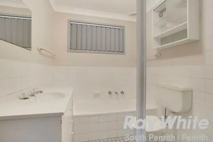 Seventh view of Homely house listing, 4 Knighton Place, South Penrith NSW 2750