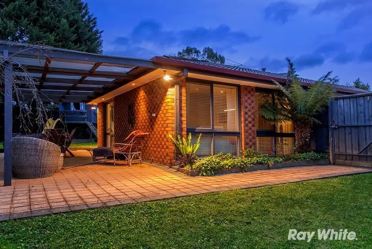4 Hollyview Court, Rowville VIC 3178