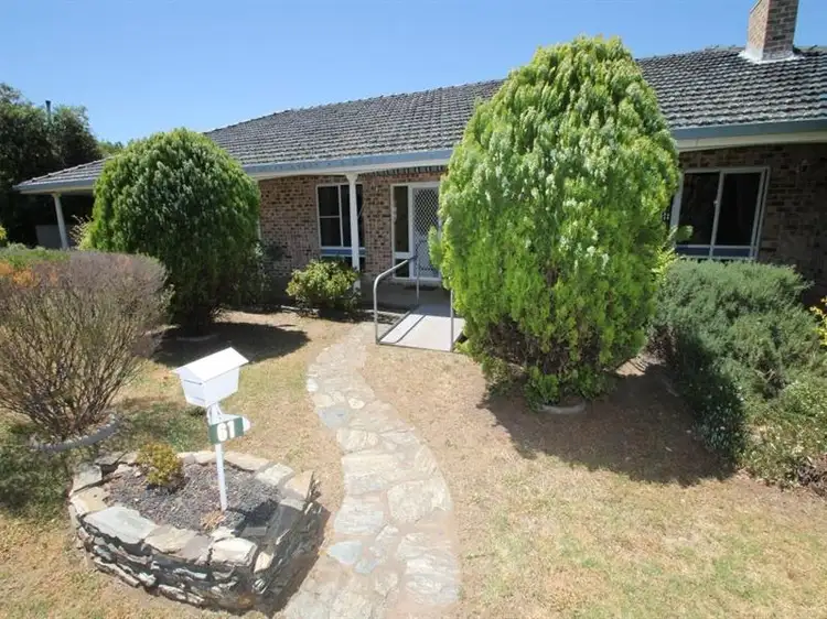 61 Nowland Avenue, Quirindi NSW 2343