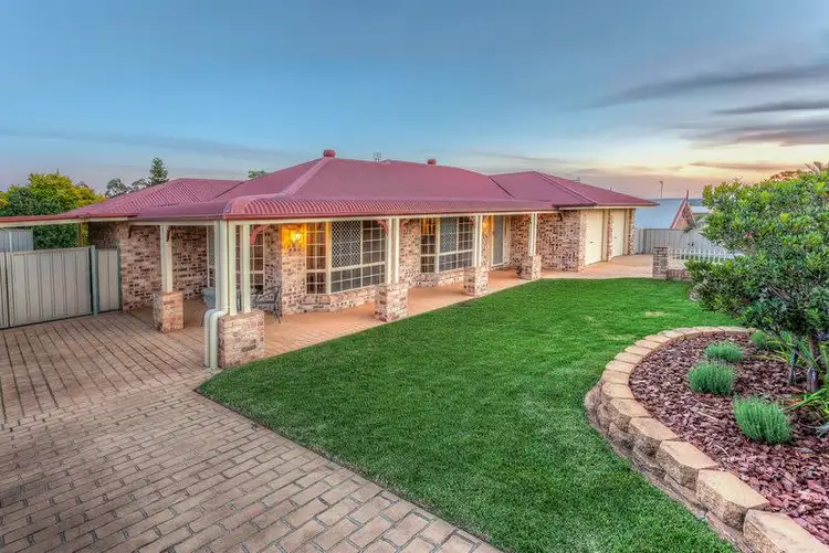 32 Nash Drive, Glenvale QLD 4350