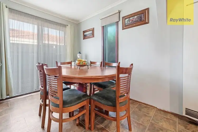 Fourth view of Homely house listing, 10 Brampton Close, Craigieburn VIC 3064
