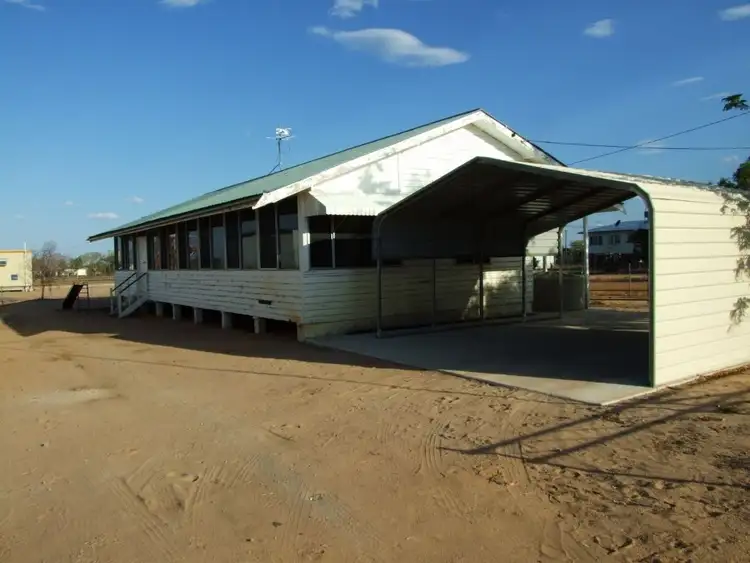 35 Edkins Street, Muttaburra QLD 4732