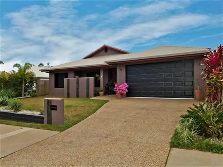 11 Bundey Street, Bentley Park QLD 4869