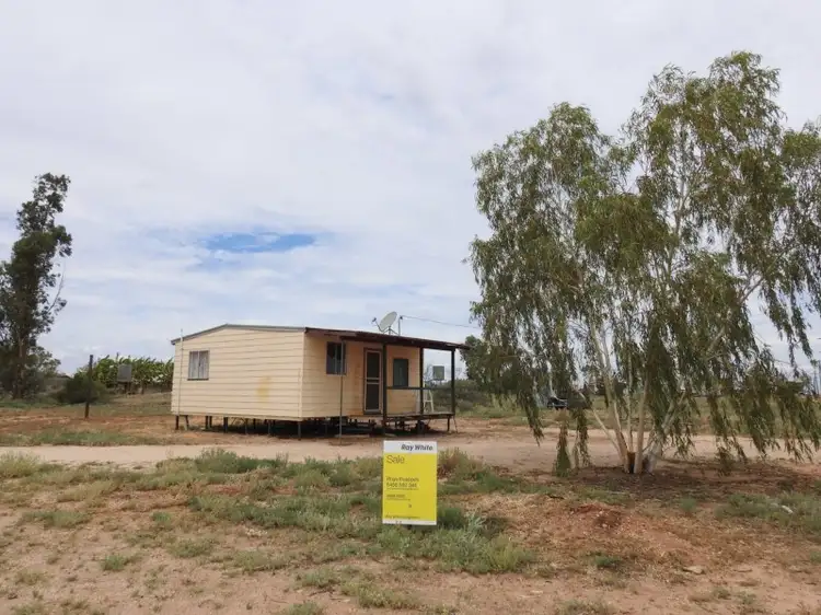 25 Devon Street, Muttaburra QLD 4732