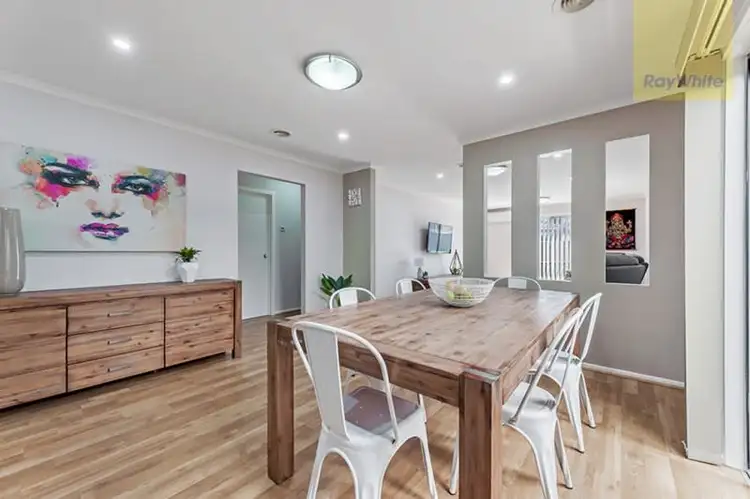 Sixth view of Homely house listing, 15 Millstream Pass, Craigieburn VIC 3064