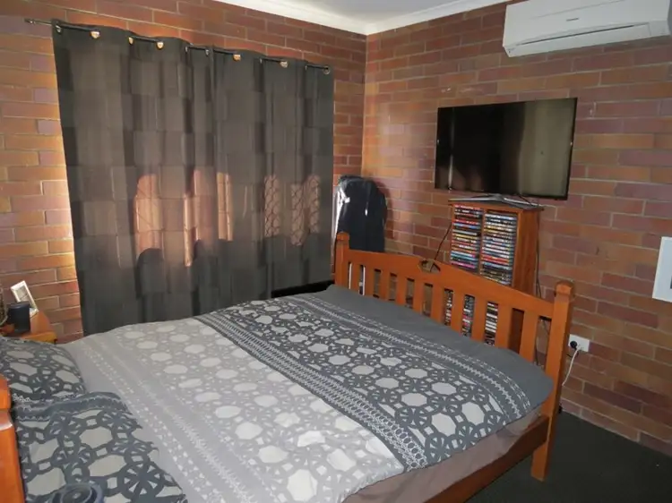 Third view of Homely house listing, 34 Dawn Crescent, Emerald QLD 4720