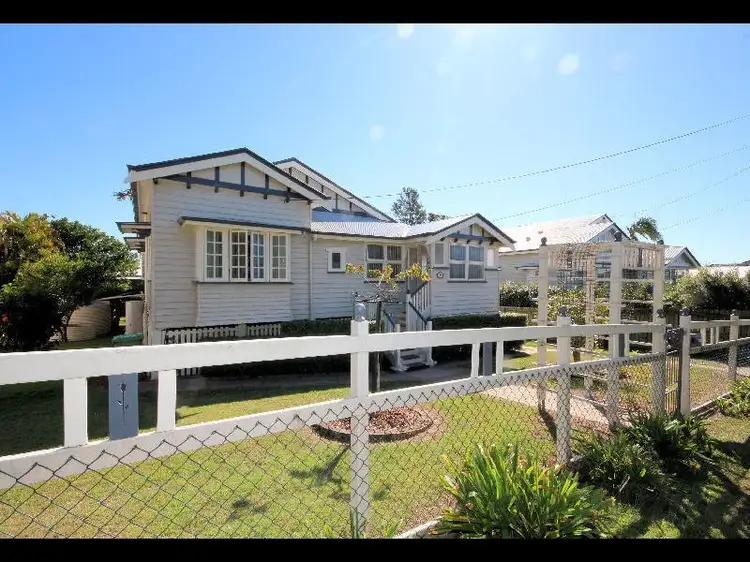 9 Wilson Street, Newtown QLD 4305