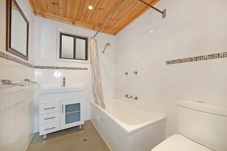 Seventh view of Homely house listing, 18 Robertson Road, Killarney Vale NSW 2261