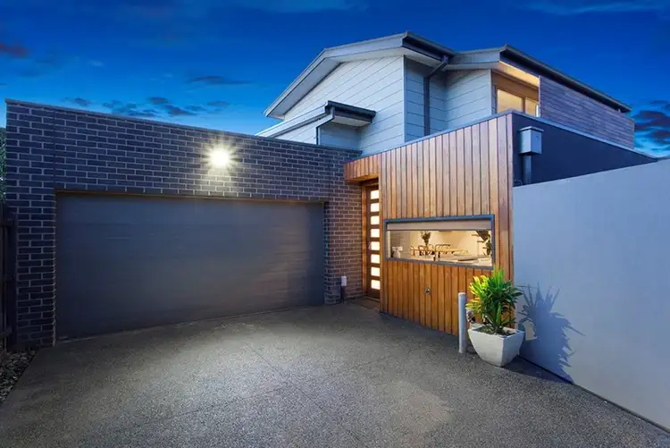 2/5 Pell Street, Bentleigh East VIC 3165