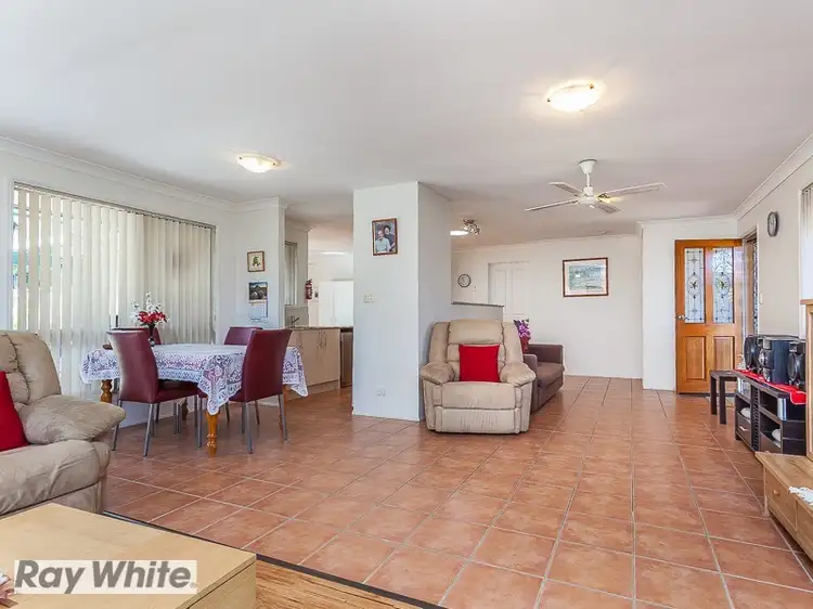 Fifth view of Homely house listing, 4 Braidwood Avenue, Murrumba Downs QLD 4503
