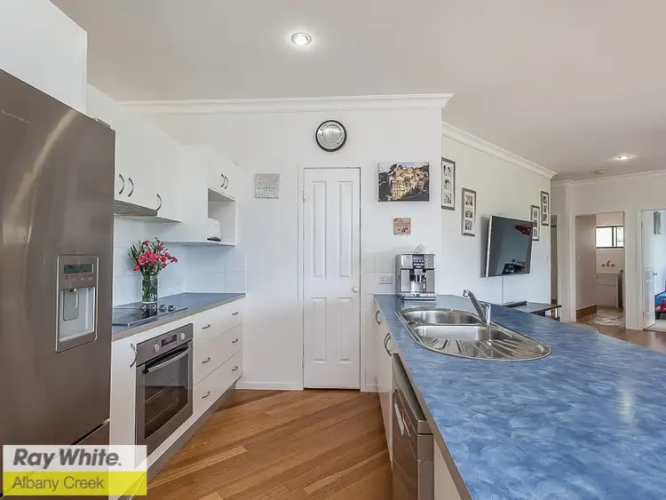 Fifth view of Homely house listing, 4 Georgette Court, Eatons Hill QLD 4037