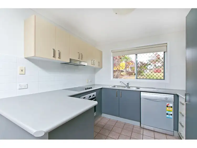 Fifth view of Homely townhouse listing, Unit 2/41 New Lindum Road, Wynnum West QLD 4178