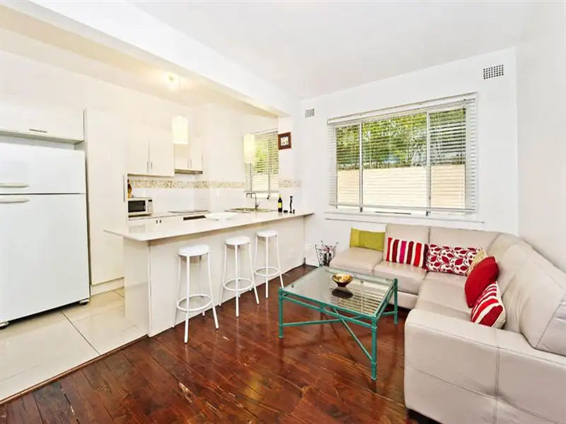 Main view of Homely apartment listing, 3/5 Hastings Parade, Bondi Beach NSW 2026
