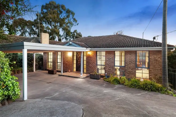66 Oakpark Drive, Chadstone VIC 3148