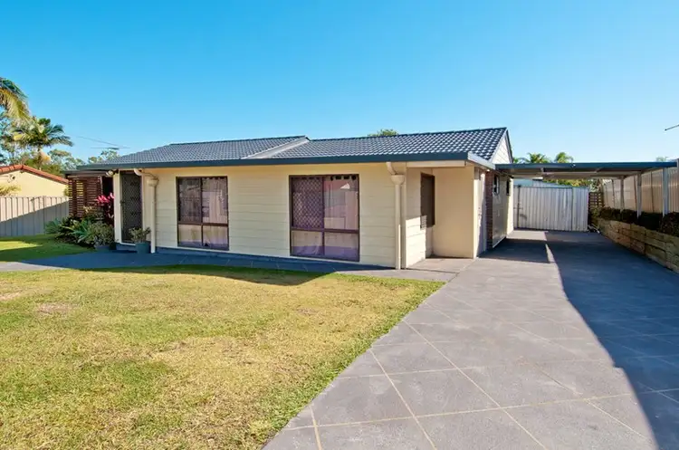 Second view of Homely house listing, 10 Limosa Court, Crestmead QLD 4132