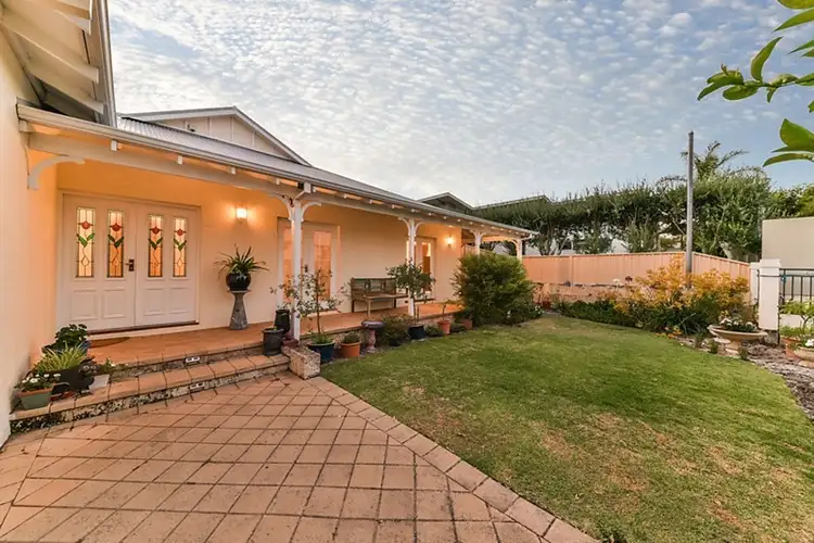 38 Rochester Way, Dianella WA 6059