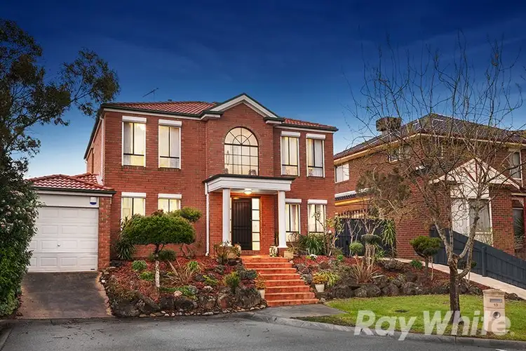 13 Savannah Place, Chadstone VIC 3148