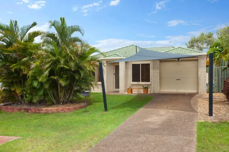 15 Madasin Close, Arundel QLD 4214