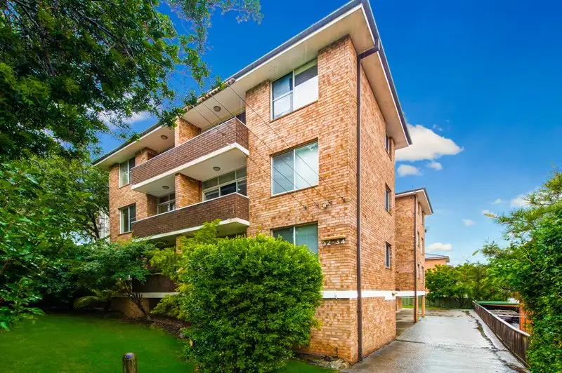 Main view of Homely apartment listing, 8/32-34 Wharf Road, Gladesville NSW 2111